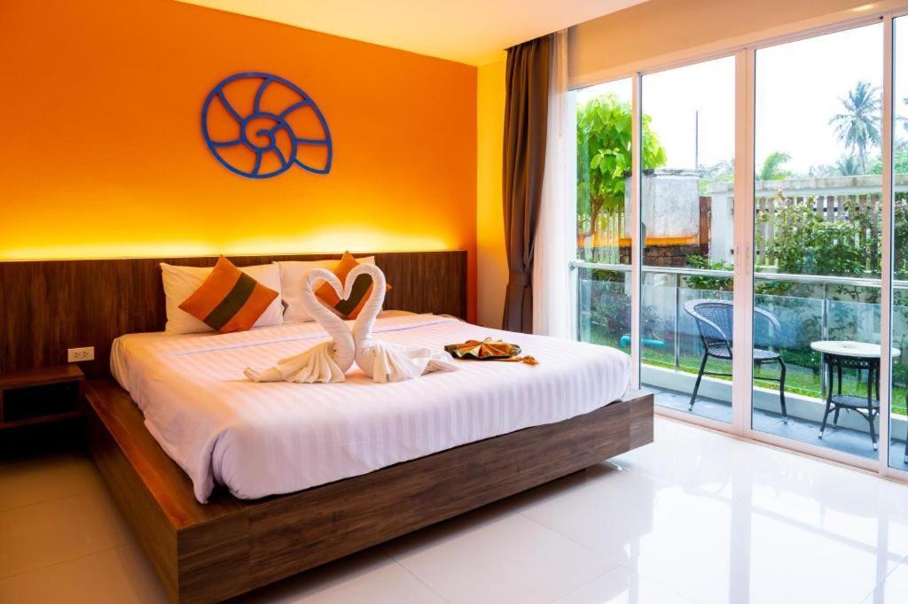 Dipantai Boutique Beach Resort Patong Exterior photo