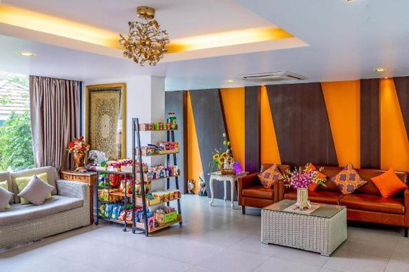 Dipantai Boutique Beach Resort Patong Exterior photo